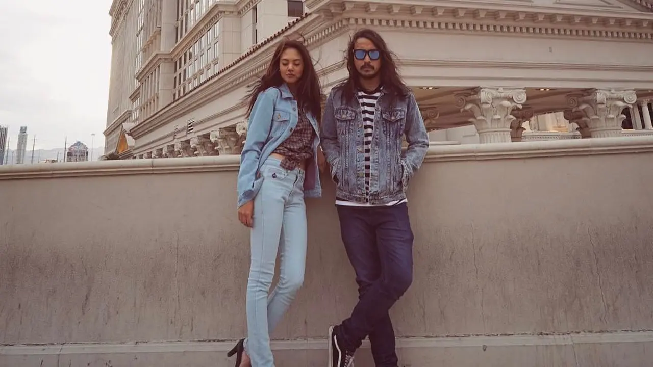 Ello dan Aurelie Moeremans