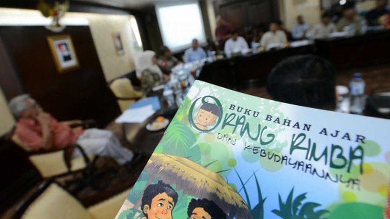 Mensos pimpin rapat Forum Pemberdayaan Komunitas Adat Terpencil