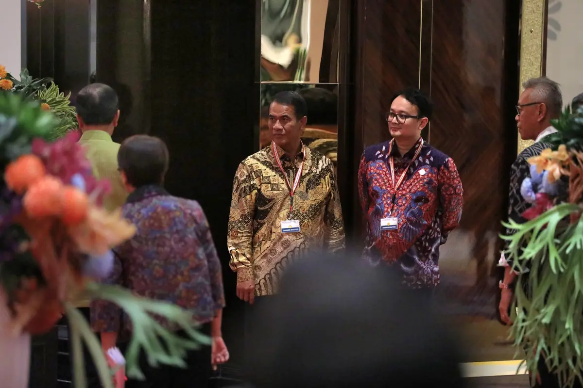 Mentan Amran Dampingi Presiden Jokowi Sambut Sejumlah Tamu Negara Saat Gala Dinner Indonesia - Africa Forum