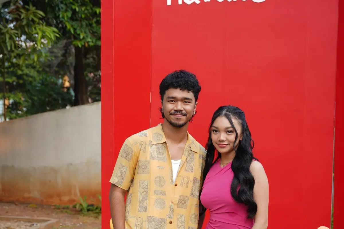 Tampilan Stylish Naura Ayu Saat Me Time, Cuma Pakai Sandal Bikin Happy