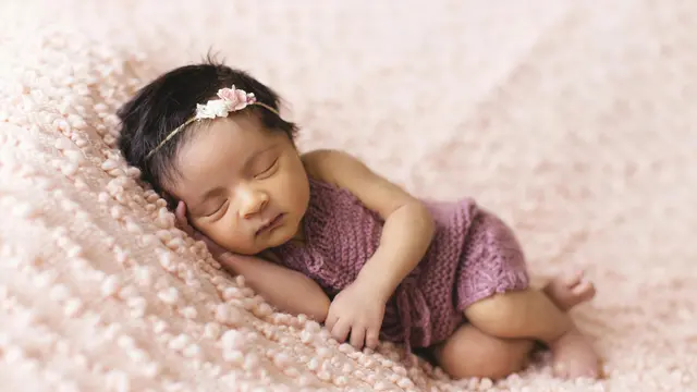 Bahan pakaian yang nyaman untuk bayi