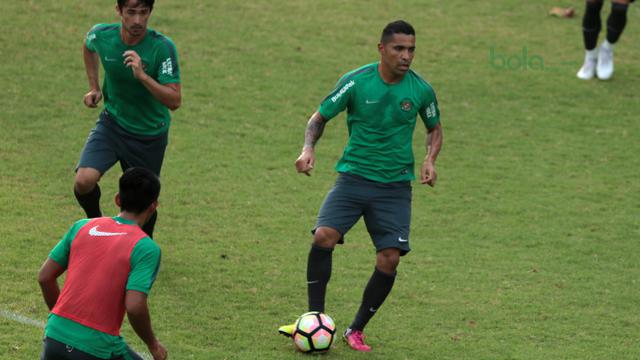 Timnas Indonesia U-23, Sesi Latiahn Timnas U-23, Bola.com, Alberto Goncalves