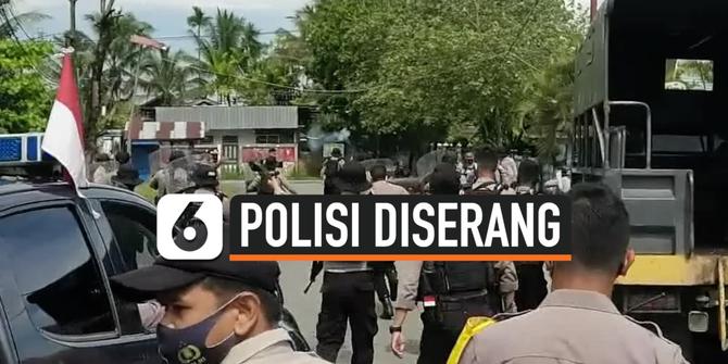 VIDEO: Massa Serang polisi yang Tengah Memberikan Imbauan Covid-19