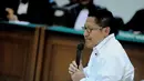 Majelis hakim terdiri atas Haswandi, Trimharyadi, Aswijon, Slamet Subagyo dan Joko Subagyo, sepakat surat dakwaan untuk Anas Urbaningrum adalah sah menurut hukum yang berlaku, Pengadilan Tipikor Jakarta, Kamis (19/6/2014) (Liputan6.com/Faizal Fanani).