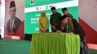 Wakil Presiden (Wapres) Ma’ruf Amin meresmikan Bank Wakaf Mikro Ahmad Taqiuddin Mansur (ATQIA) di Pondok Pesantren NU Al-Manshuriyah Ta’limusshibyan. (Biro Sekretariat Wakil Presiden)