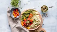 6 Makanan yang Bantu agar Tidur Lebih Nyenyak