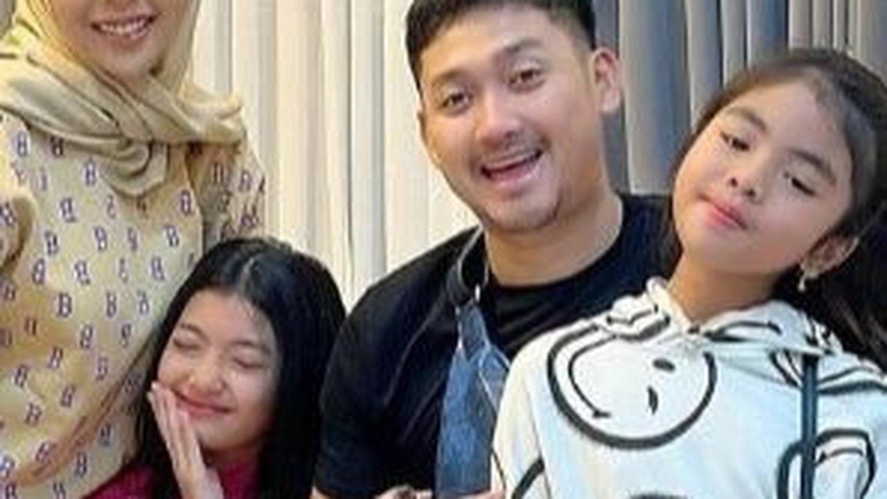 Dekat Dengan Putri Sambung&nbsp;