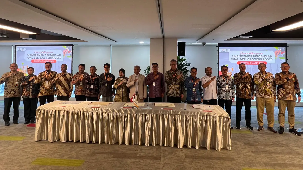 Kontraktor Kontrak Kerja Sama (KKKS) serta pembeli gas terproses menandatangani lima amandemen perjanjian jual beli gas terproses. (Dok SKK Migas)
