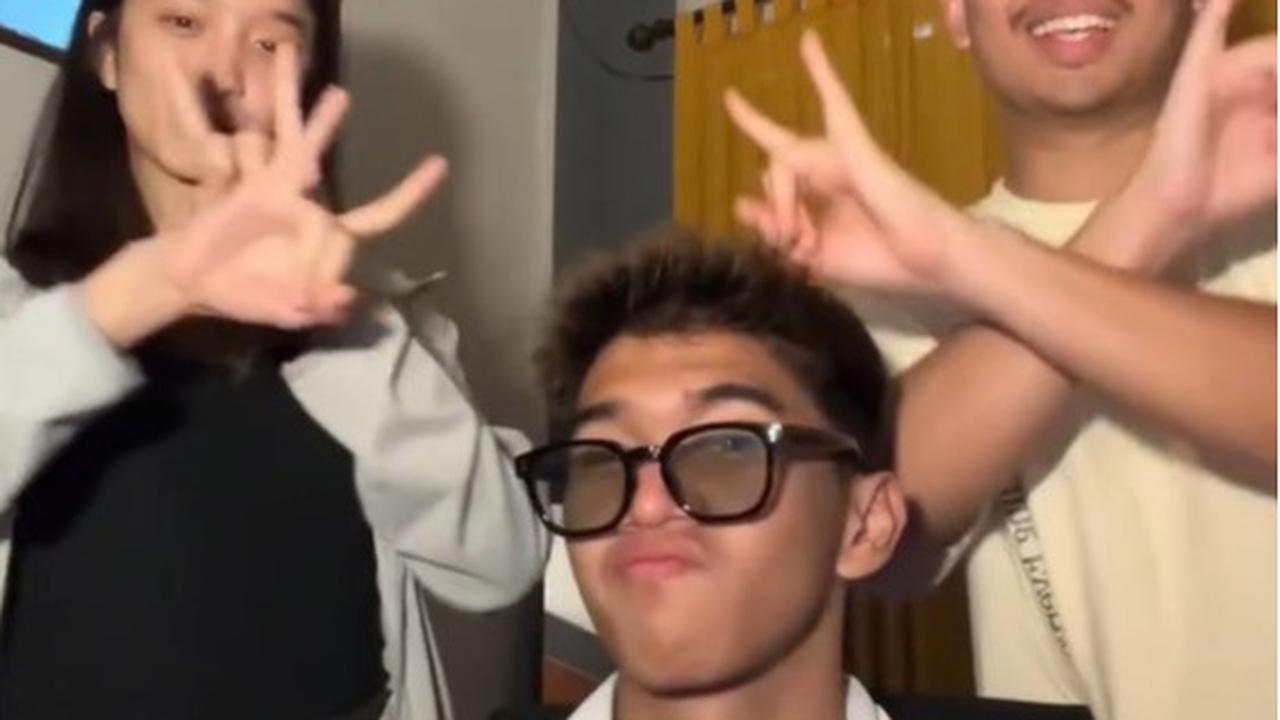 Viral Video Duta Sheila On 7 Bikin Tren Baru Velocity Pakai Lagu 'Bila Kau Tak Disampingku'