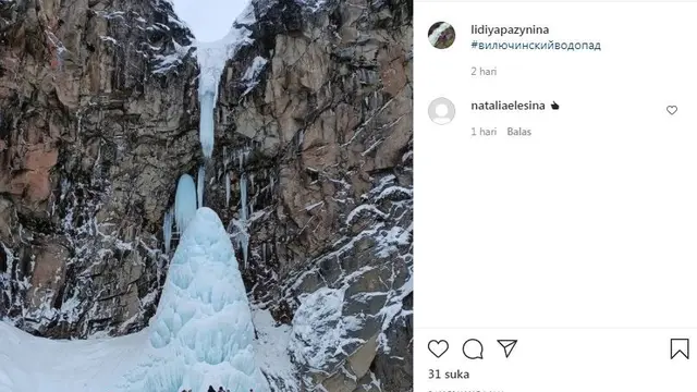 Air terjun beku di Rusia