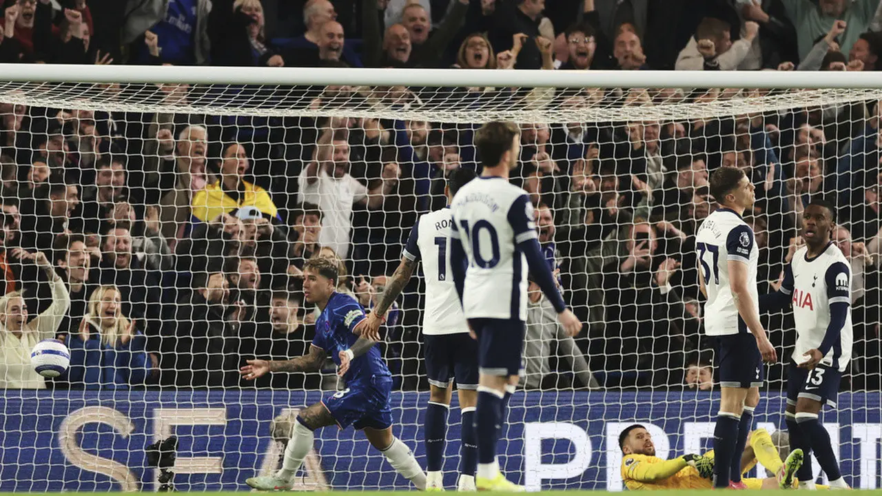 Chelsea, Enzo Fernandez, Tottenham Hotspur, Premier League