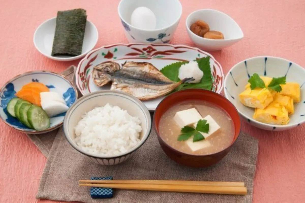 [Bintang] Makanan khas Jepang