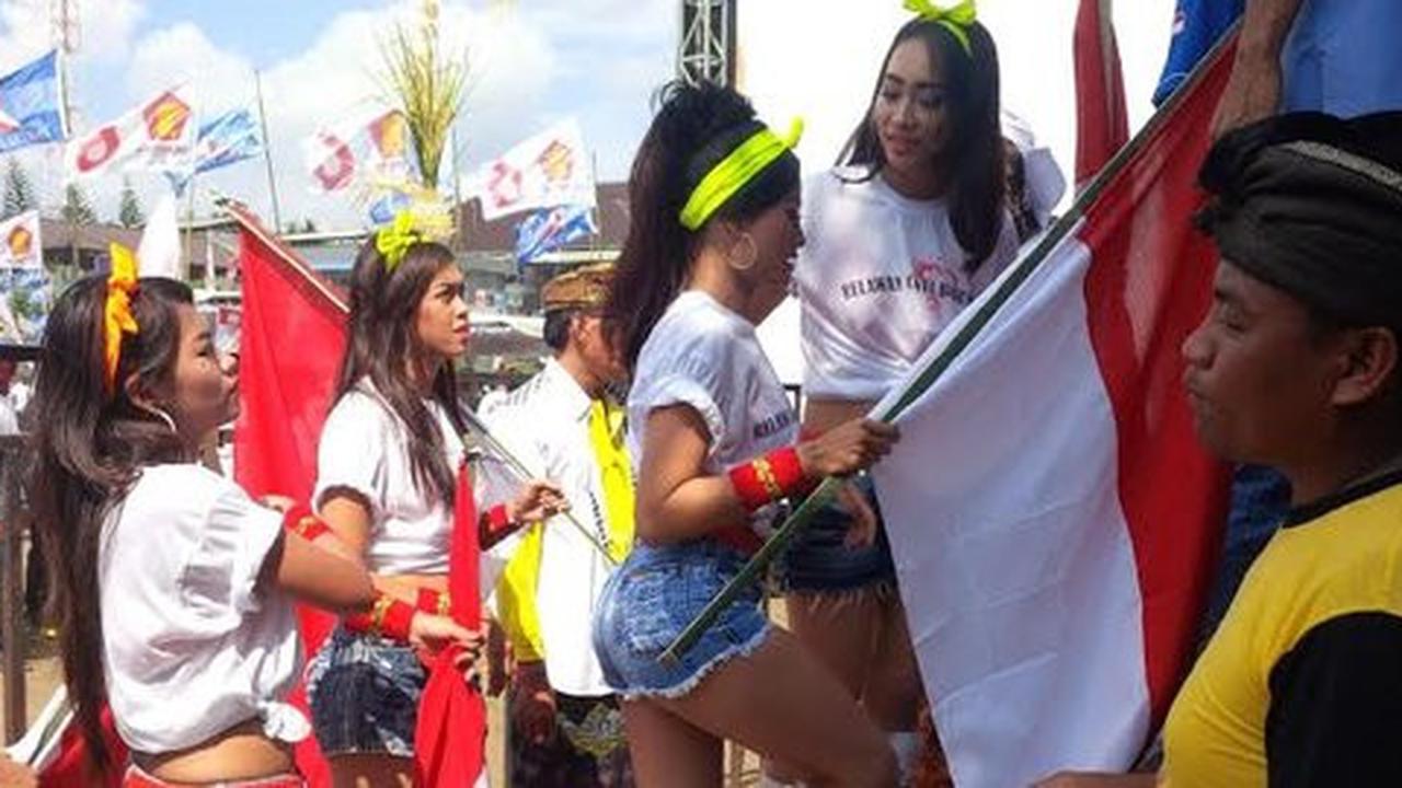 Di kampanye Cabup, sexy dancer bawa bendera merah putih dikritik