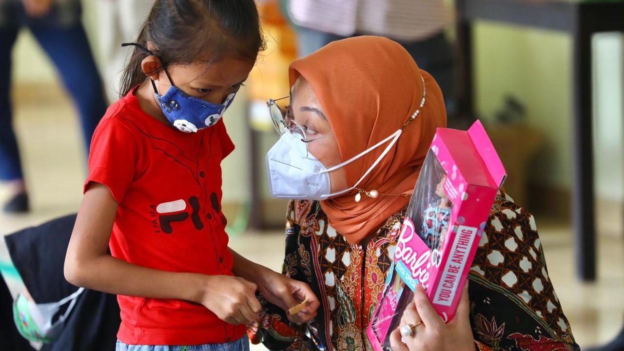 Menaker Ida Sapa Pekerja Perempuan di Rusunawa Ungaran