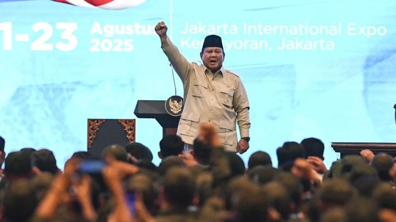 Batuk karena Semangat, Presiden Prabowo Yakini Sekolah Rakyat Bangkitkan Harapan Indonesia Berdikari