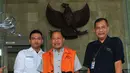 Mantan Rektor Universitas Udayana I Made Bakhta usai diperiksa KPK, Jakarta, Selasa (13/10/2015). Made Bakhta dimintai keterangan terkait kasus pembangunan RS Pendidikan Khusus Infeksi dan Pariwisata Udayana tahun 2009-2011. (Liputan6.com/Helmi Afandi)