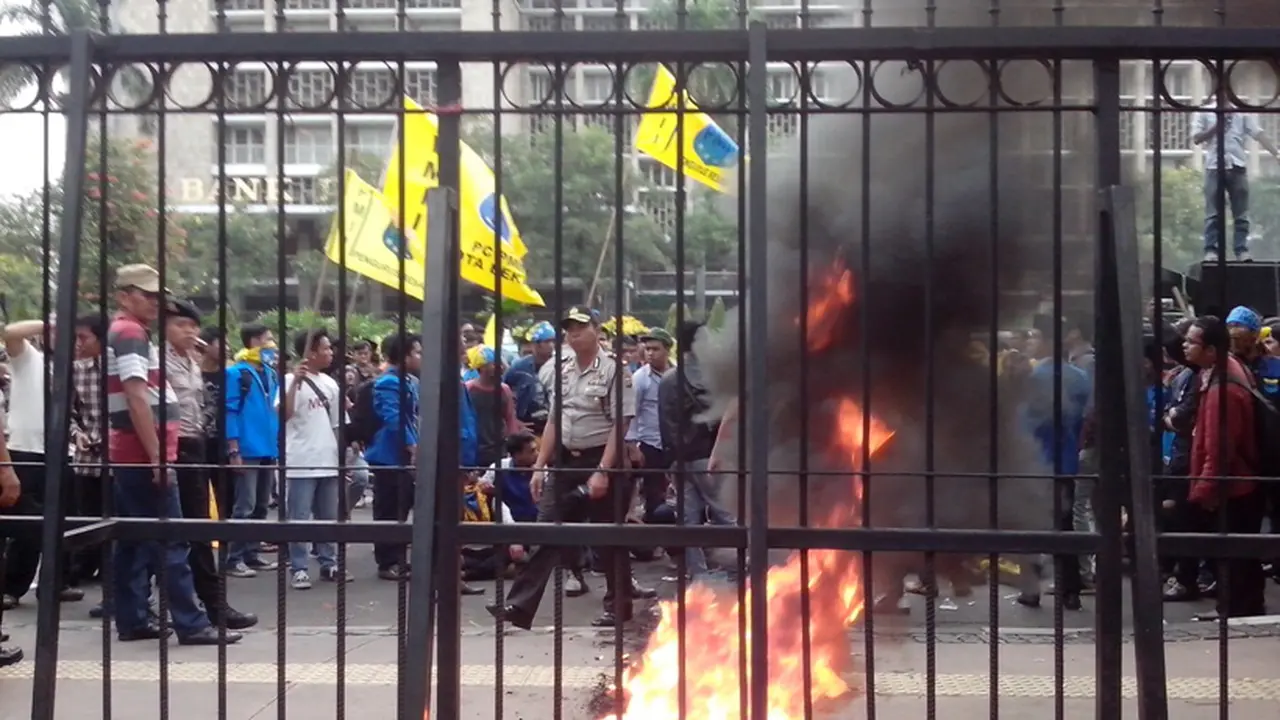 Demo Mahasiswa Tolak Kenaikan Harga BBM