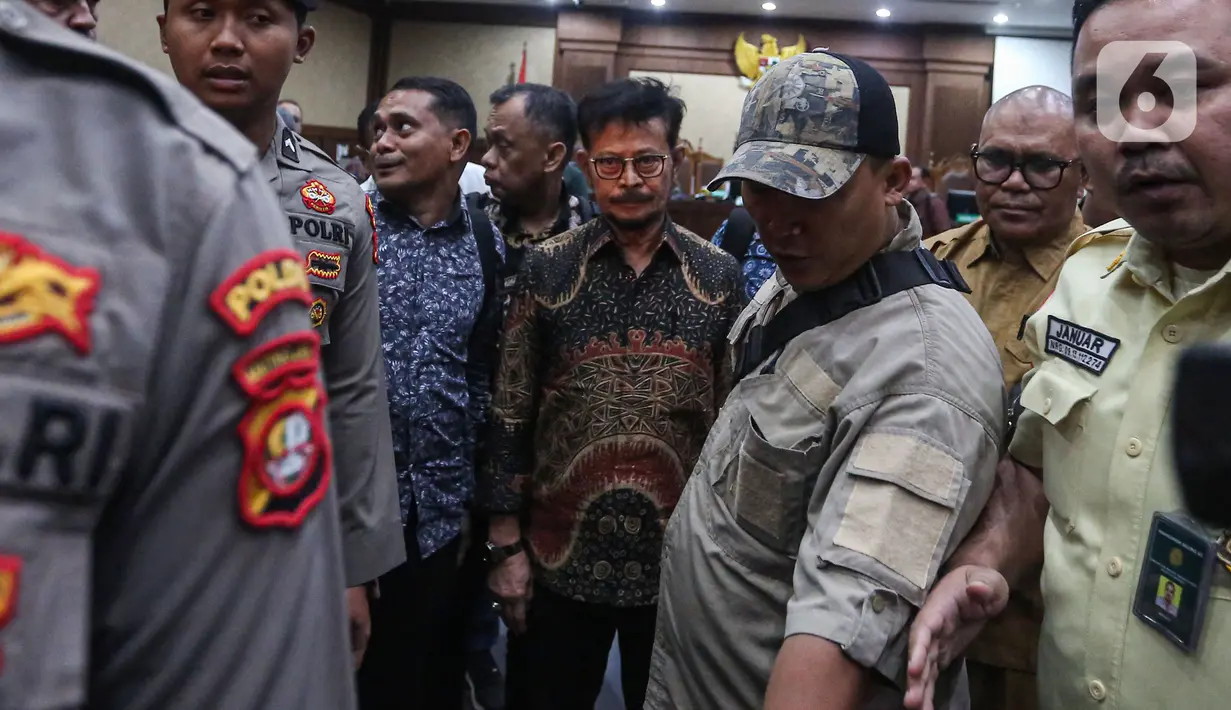 Syahrul Yasin Limpo juga dihukum untuk membayar uang pengganti sebesar Rp 14.147.144.786 ditambah 30.000 Dolar AS. (Liputan6.com/Angga Yuniar)
