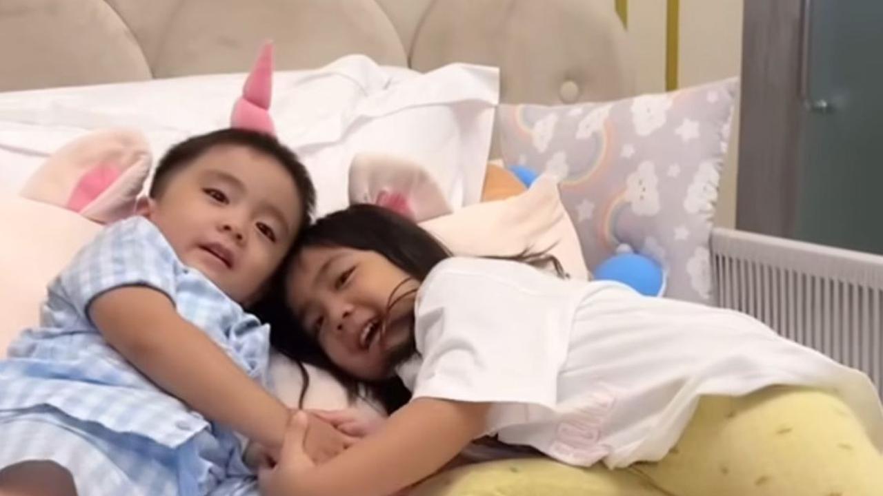 Gemas! Anak Sulung Momo Geisha Ajarkan Adik Berdoa, Endingnya Tak Terduga