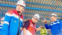 Sales Area Retail Bandung Pertamina Patra Niaga Regional Jawa Bagian Barat (JBB) melakukan pengecekan di 2 lokasi Stasiun Pengisian dan Pengangkutan Bulk Elpiji (SPPBE). Keduanya berlokasi di Kota Bandung dan Kota Cimahi.