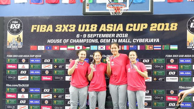 Timnas putri Indonesia meraih medali perunggu pada turnamen FIBA 3x3 U-18 Asia di Cyberjaya, Malaysia, Minggu (9/9/2018).