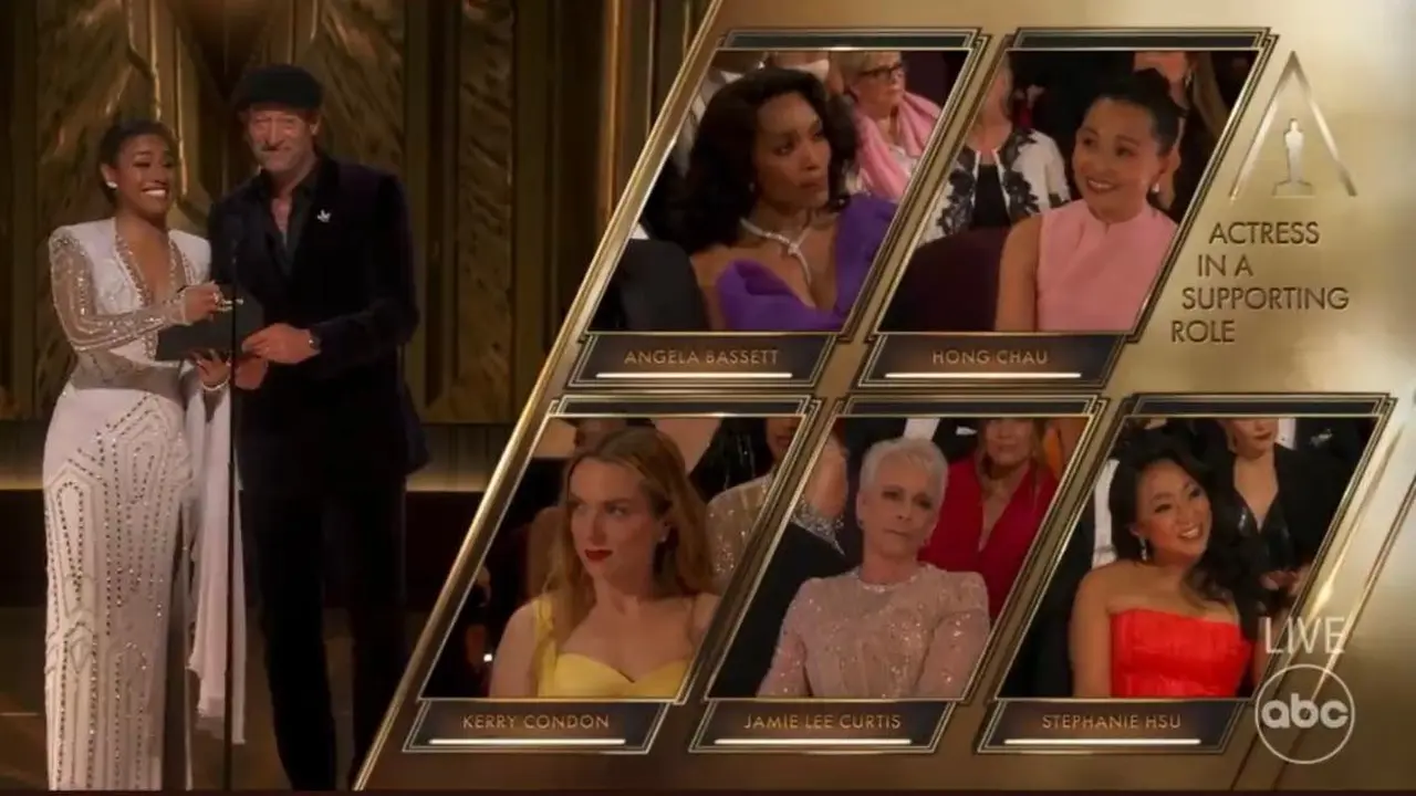 Wajah Angela Bassett saat pembacaan pemenang Oscar jadi sorotan warganet di acara Academy Awards Tahunan ke-95 di Dolby Theatre pada 12 Maret 2023 di Hollywood, California