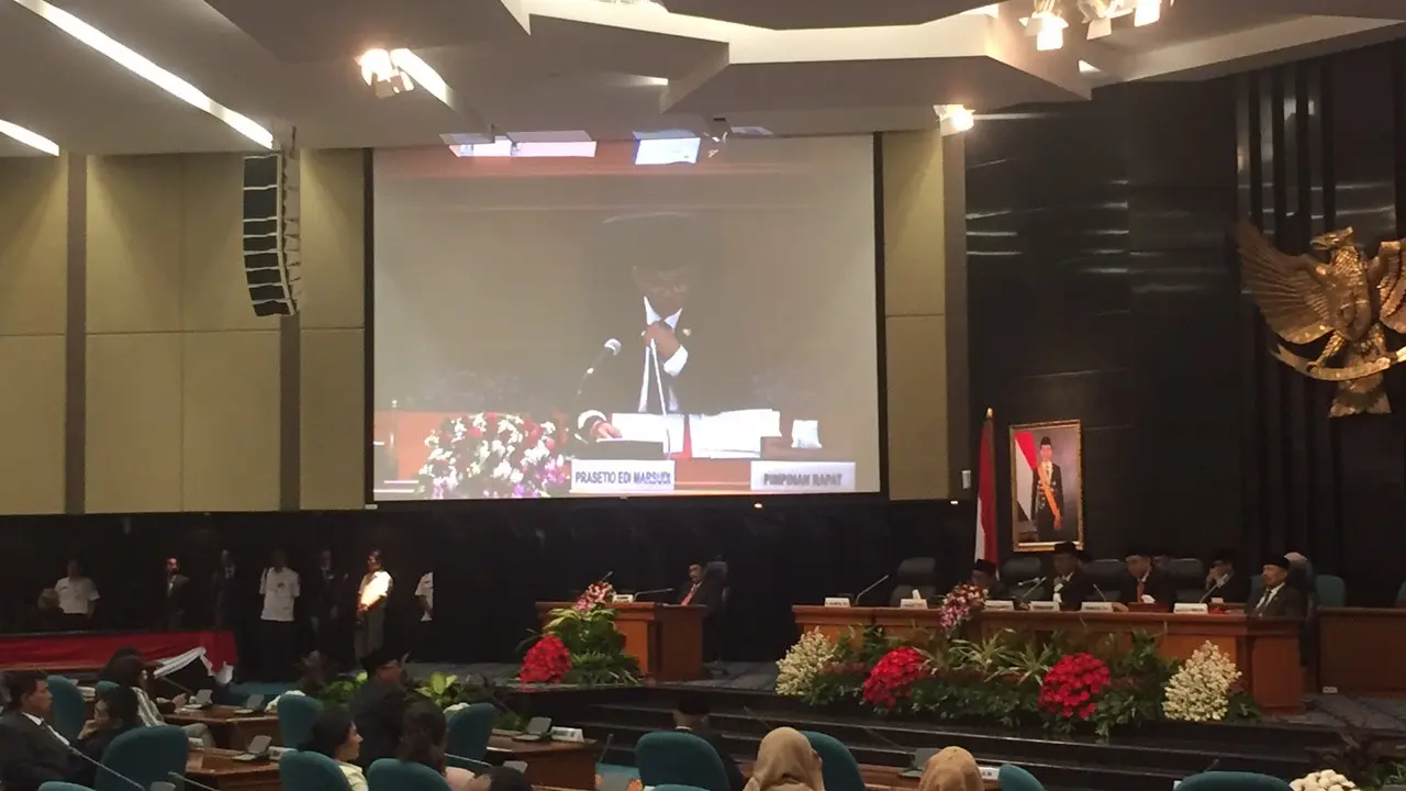Paripurna Pengunduran Diri Ahok Diwarnai Interupsi Dua Fraksi