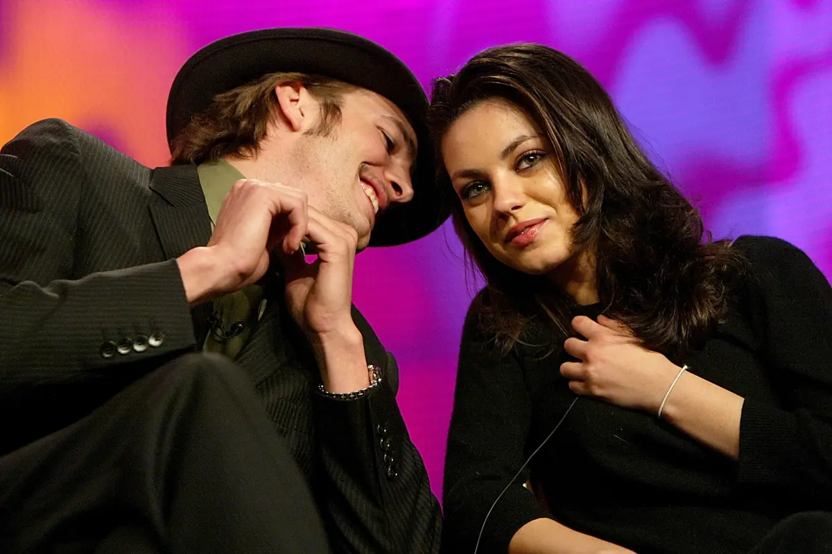 [Bintang] Mila Kunis-Asthon Kutcher