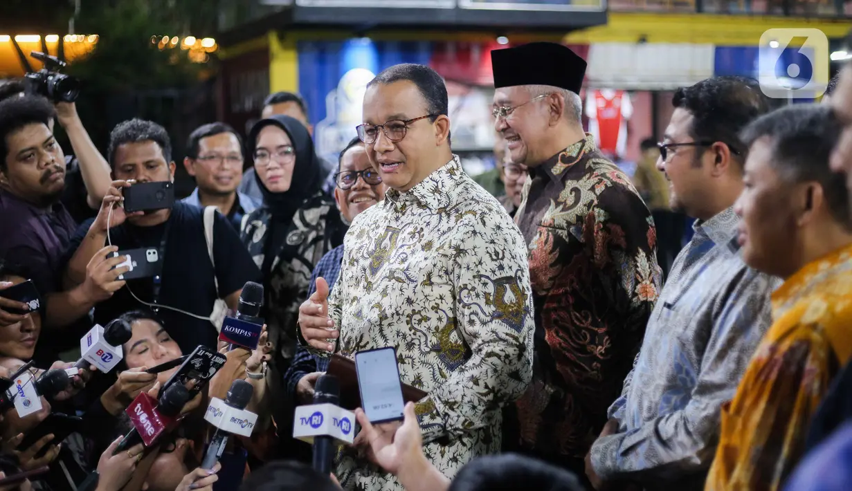 Anies menyebut, ia bersama Tim 8 Koalisi Perubahan untuk Persatuan banyak membahas seputar strategi dan langkah antisipasi jelang Pilpres 2024. (Liputan6.com/Faizal Fanani)