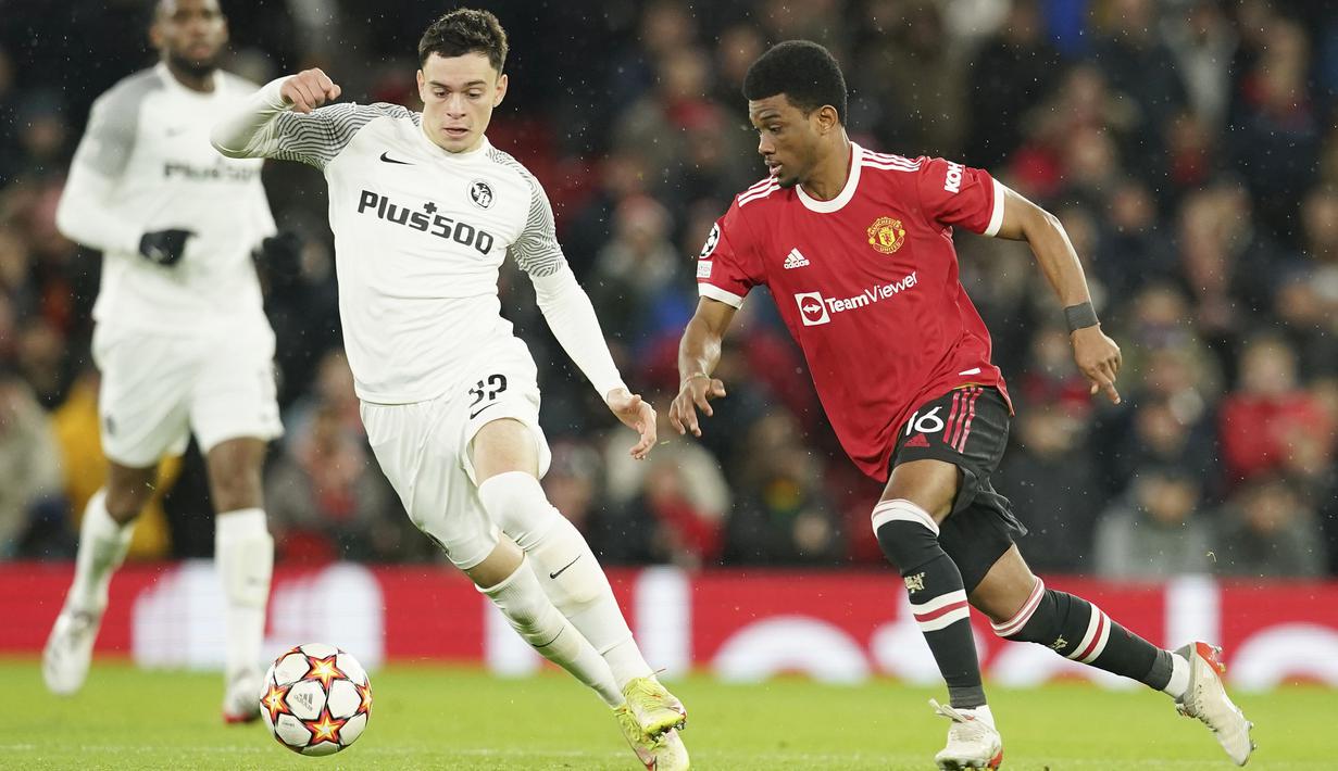 Amad Diallo - Laga melawan Young Boys merupakan laga pertama Diallo bersama MU musim 2021/2022 pasca cedera yang dideritanya. Diallo bukanlah nama asing bagi publik Old Traffod. Namanya tenar ketika diboyong Setan Merah dari Atalanta dengan harga selangit pada Januari 2021 lalu. (AP/Dave Thompson)