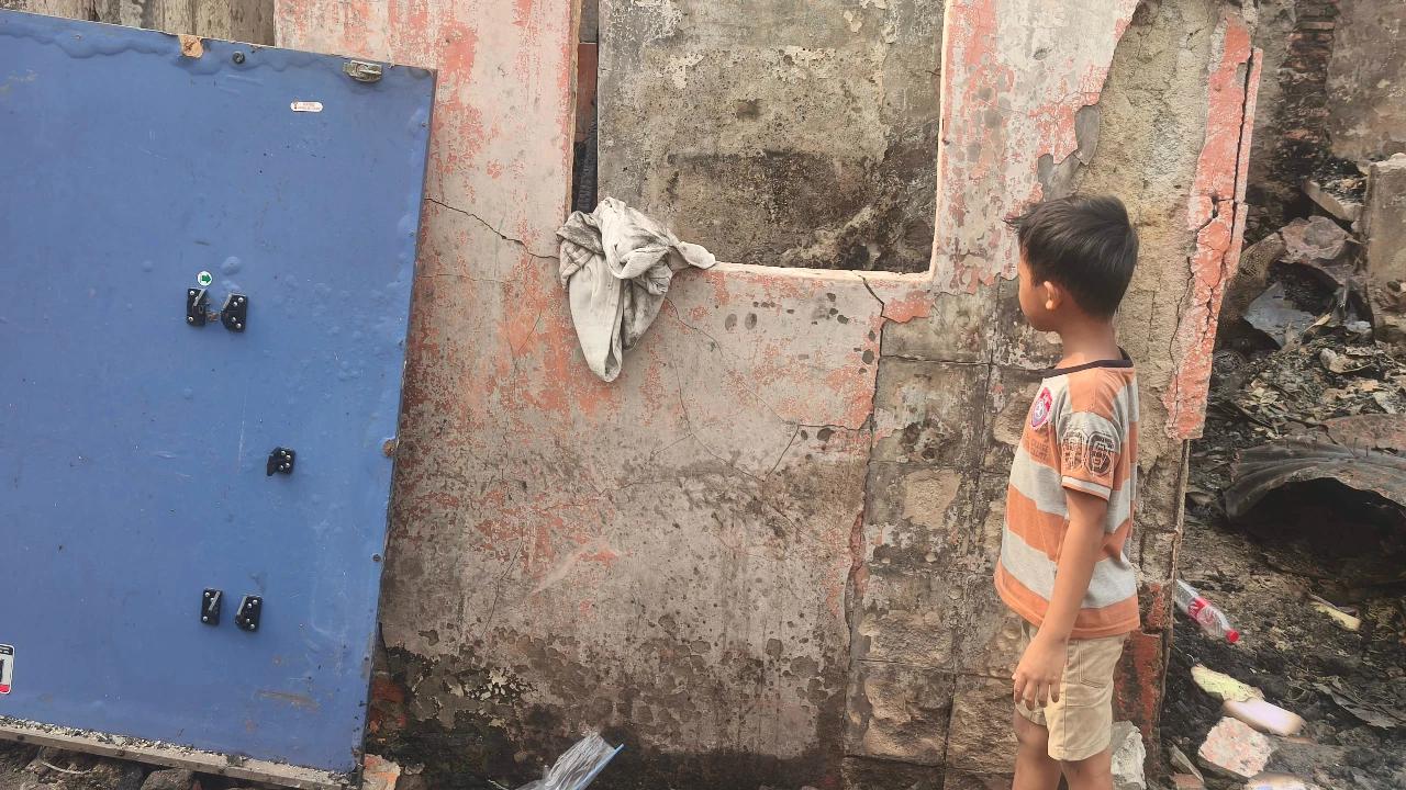 Tangga ke Kamar Sudah Hilang, Kisah Pilu Bocah Korban Kebakaran Kemayoran Menyelamatkan Diri Tanpa Orangtua