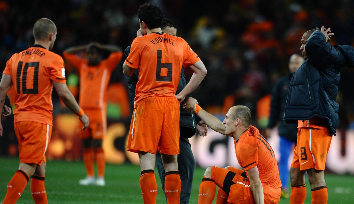 Belanda. Timnas Belanda mampu mencapai partai final Piala Dunia sebanyak 3 kali dalam 10 kali keikutsertaan mereka. Dari tiga kali masuk final, Belanda belum sekalipun juara. Edisi 1974 kalah dari Jerman, 1978 kalah dari Argentina dan edisi 2010 kalah dari Spanyol. (AFP/Jewel Samad)