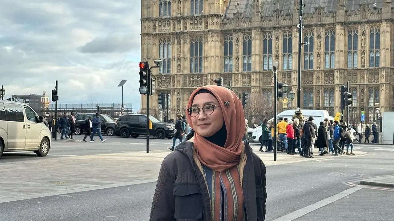 Desy Ratnasari