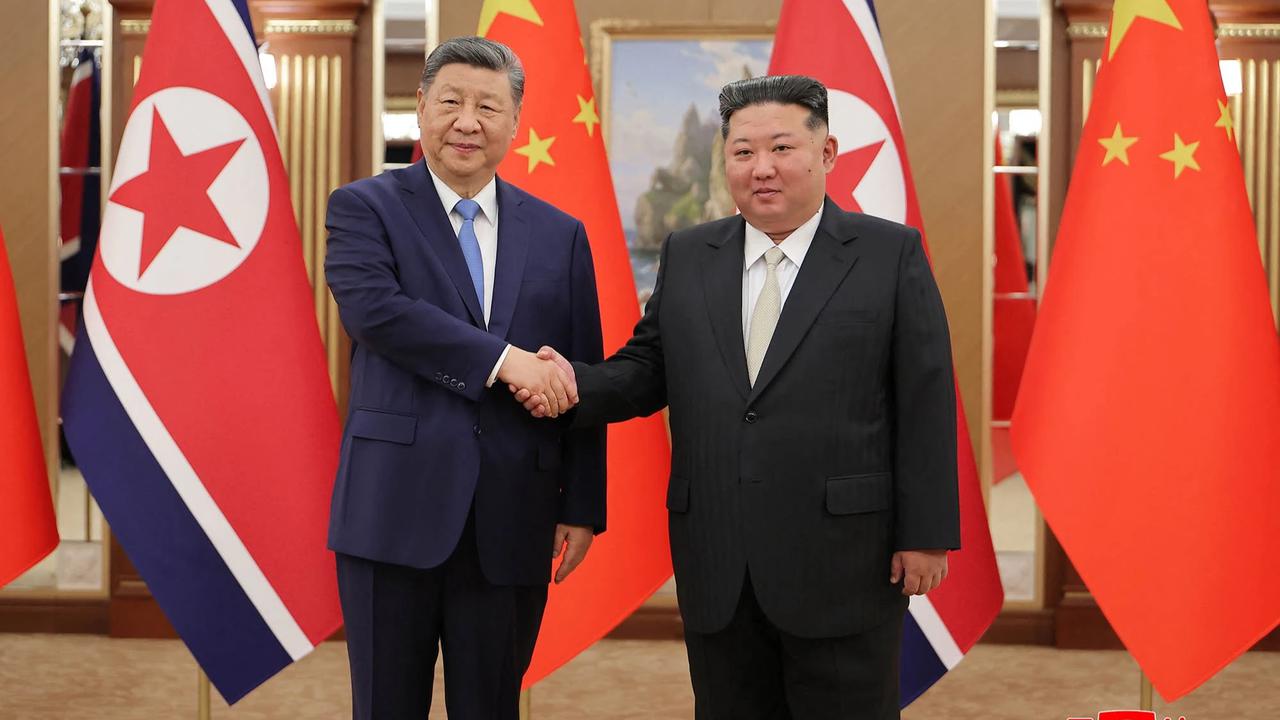 FOTO: Pyongyang Sambut Kunjungan Presiden Xi Jinping Setelah Tujuh Tahun