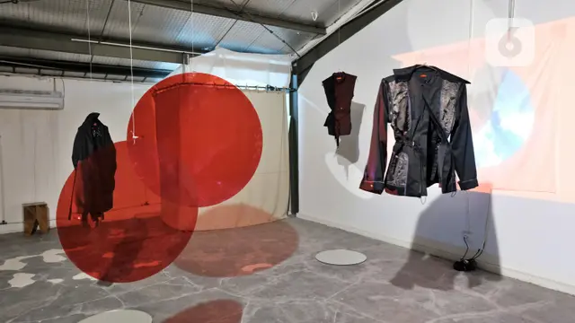 TANGAN X Shadtoto Prasetio STUDIO