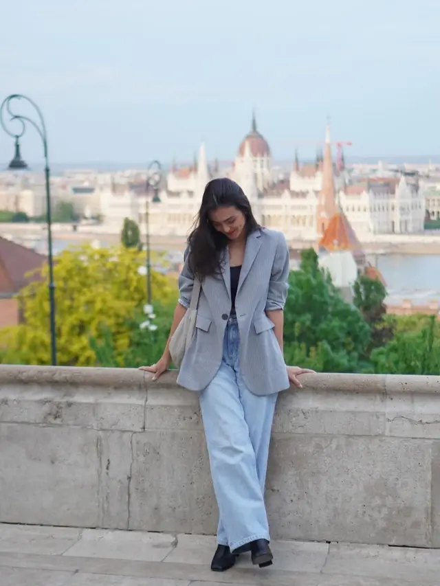 Gaya berkelas ala Amanda Rawles (Instagram/@amandarawles)