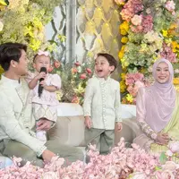 Keluarga Lesti Kejora saat Akikah Putri ke-3 Nya. [@valtifanka]