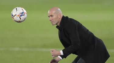 Pelatih Real Madrid Zinedine Zidane