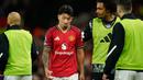 MU tak mampu mengejar ketertinggalan meski sempat memperkecil skor 1-2 akibat kalah jumlah pemain. (AP Photo/Dave Thompson)