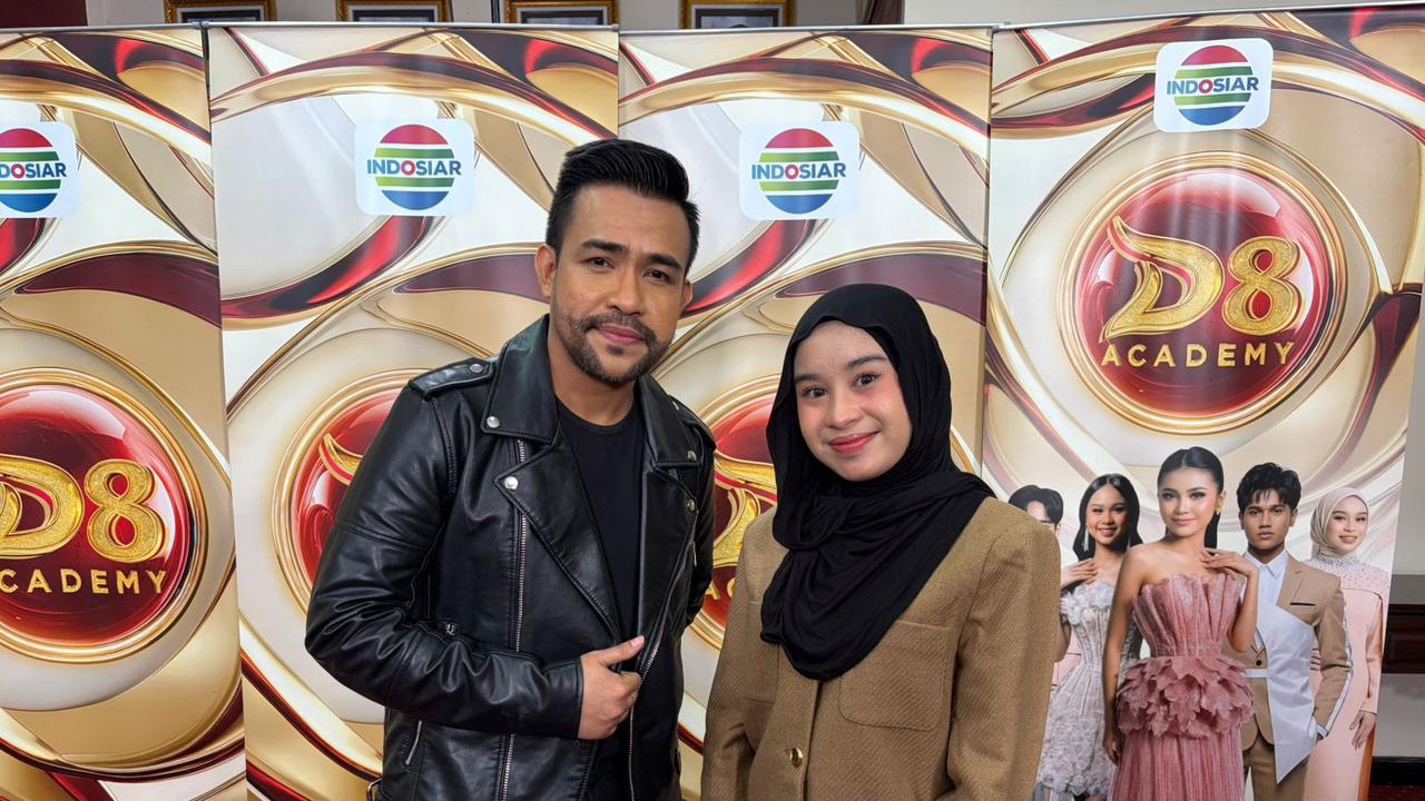 Fildan dan Mila DA7 turut menyapa langsung peserta Audisi Offline D’Academy 8 Surabaya dan membagikan pesan inspiratif.