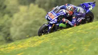 FP1 MotoGP Inggris: Vinales Tercepat, Marquez Ungguli Rossi
