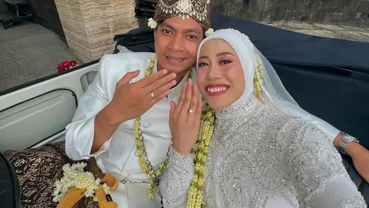5 Gaya Megawati Hangestri Pakai Kebaya Bikin Takjub, Padukan Tradisi dan Glamor Modern