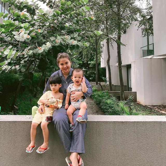 Drama Keluarga Putri Titian Saat Di Rumah Aja Di Tengah Pandemi Corona Covid 19 Lifestyle Liputan6 Com