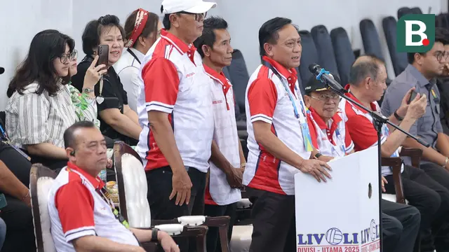 Ketua Umum PBVSI Imam Sudjarwo