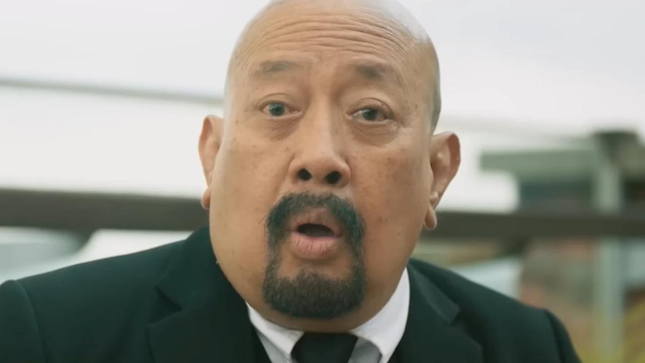 Indro Warkop sebagai Indro dalam film Comic 8 Revolution: Santet K4bin3t. (Foto: Dok. Falcon Pictures)