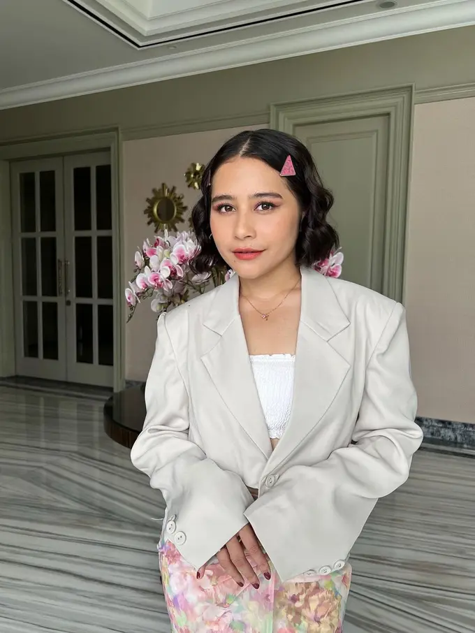 Prilly Latuconsina