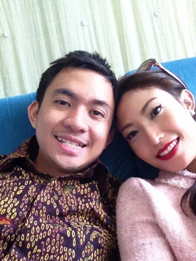 Potret Masa Pacaran Ayu Dewi dan Regi Datau, Penuh Nostalgia. (Sumber: Instagram/mrsayudewi)