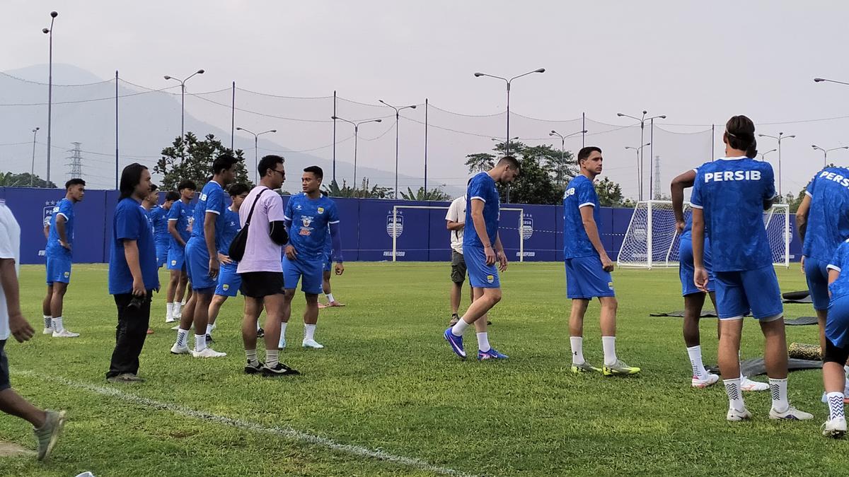 Persib Batal Berangkat TC ke Bangkok, Pilih Fokus Menatap Piala Presiden 2026