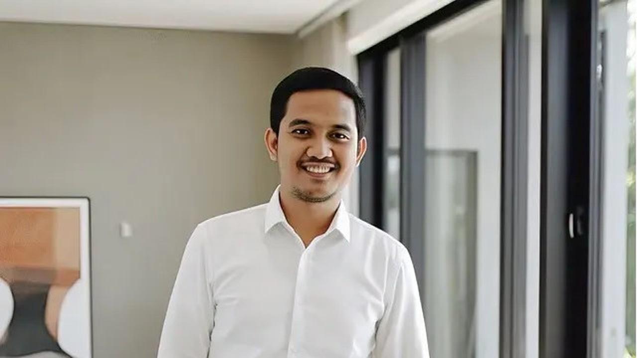 Referensi Outfit Kemeja Putih
