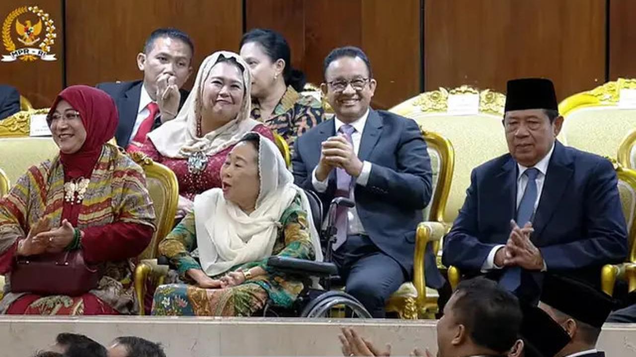 10 Potret Artis dan Politikus Kenakan Kebaya Berwarna-warni pada Pelantikan Prabowo-Gibran